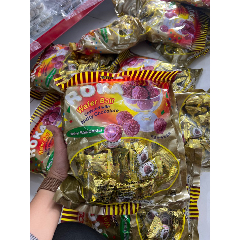 

Roka Wafer Ball / bks