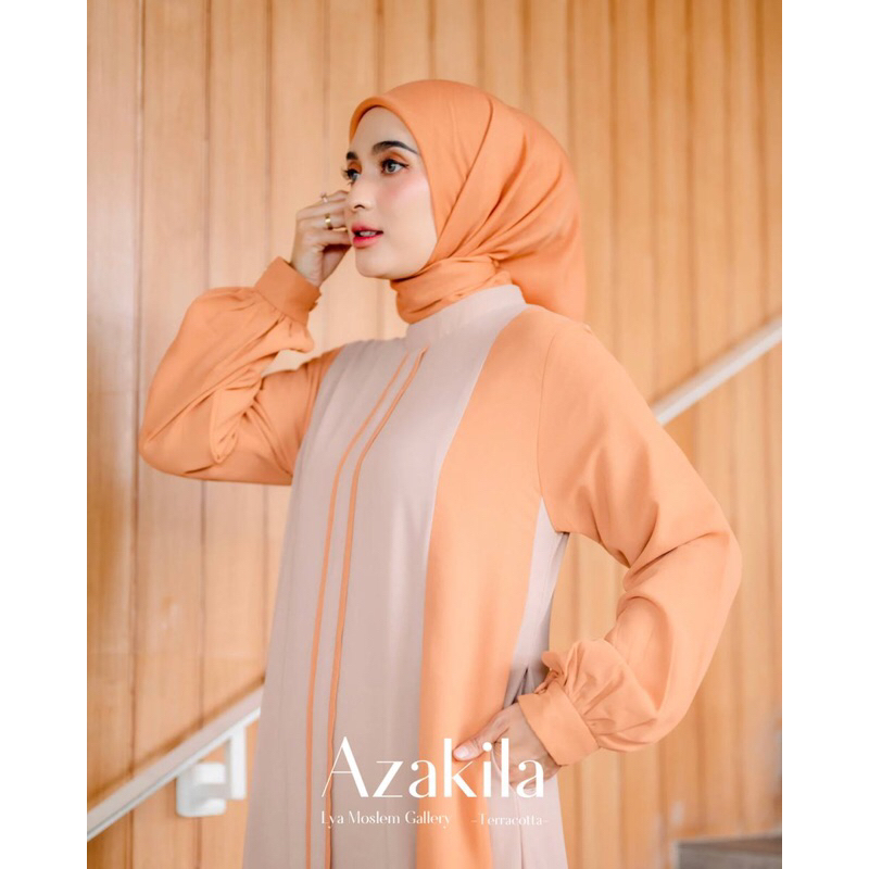 Azakila by Lya moslem gallery