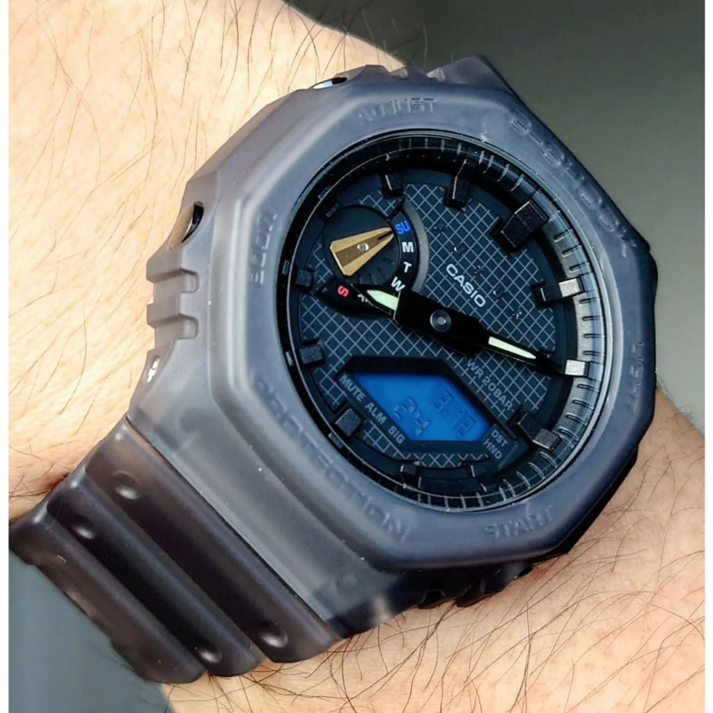 HOT NEW ! Casio G-Shock FUTUR Collaboration Model GA-2100FT-8A Limited