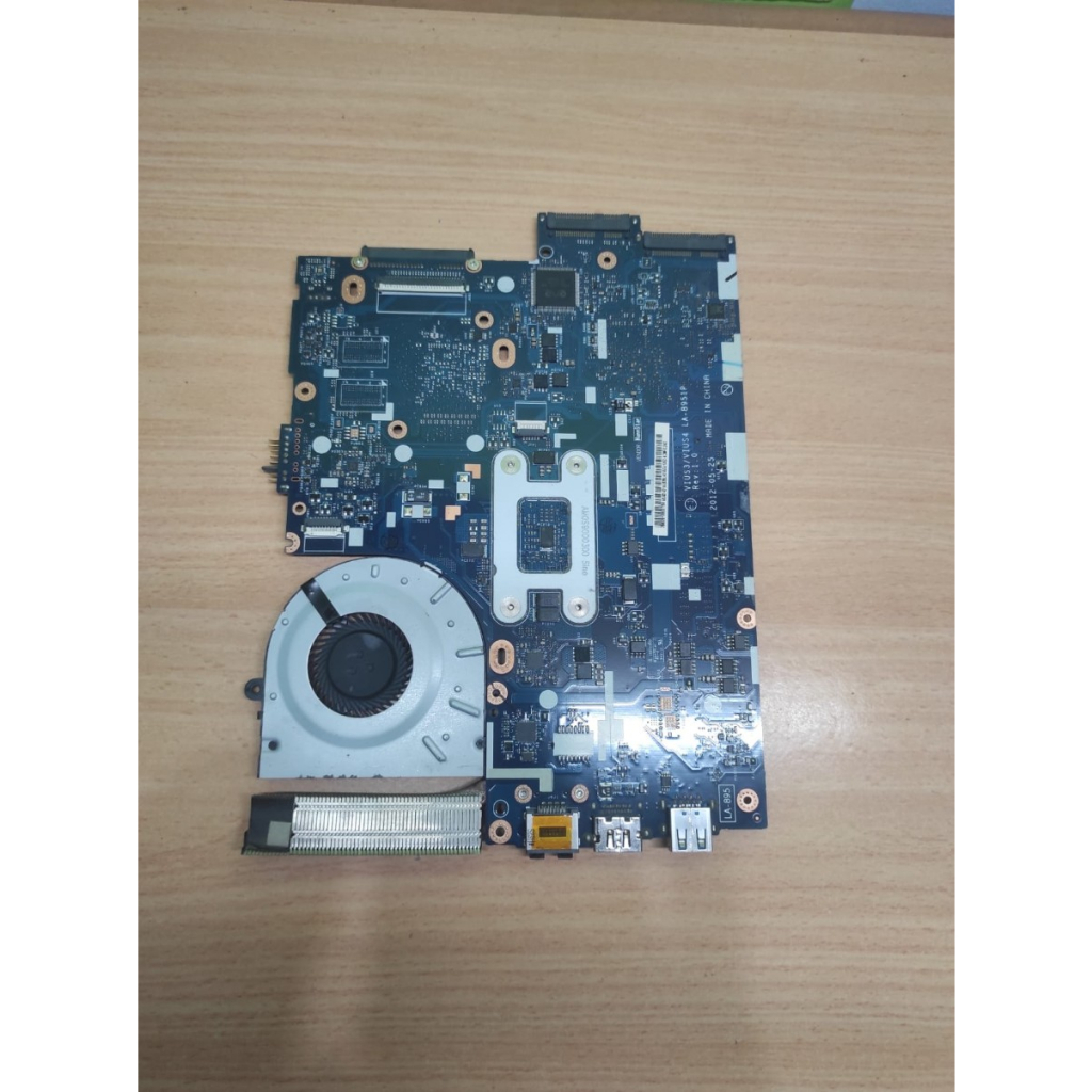 Motherboard Mobo Mainboard Laptop Lenovo Ideapad S300 normal
