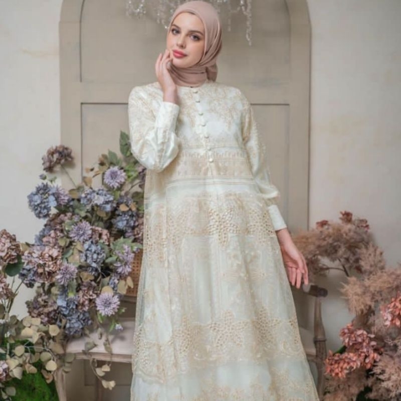 Liora Midi Dress Heaven Lights