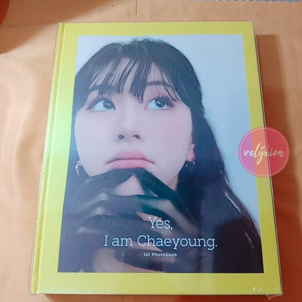 TWICE CHAEYOUNG - 1st PHOTOBOOK [Yes, I am Chaeyoung.]