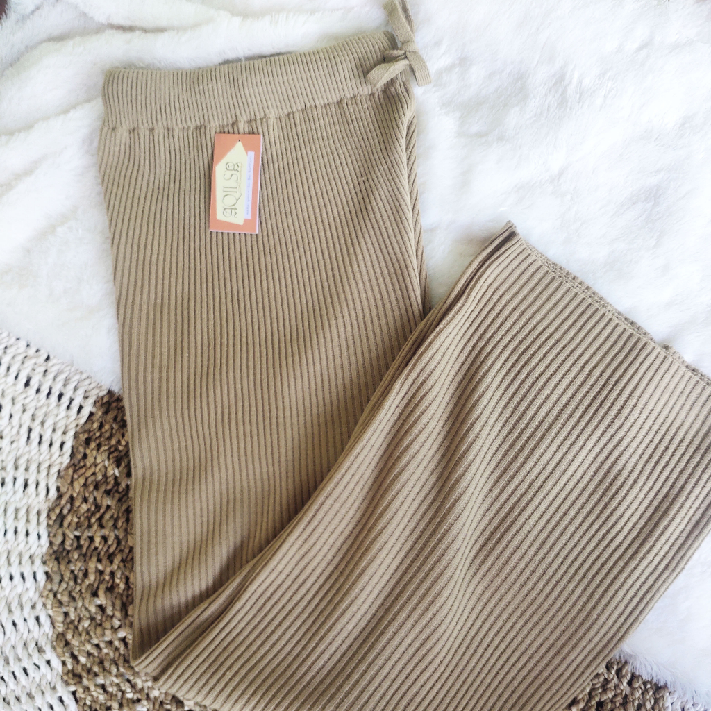 Kulot Rajut Tebal/ Celana Panjang Rajut / Kulot Aqilsa Knitwear