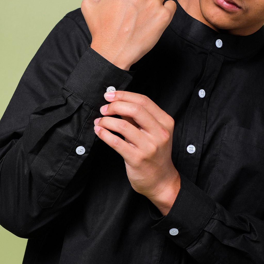 Orca Kemeja Panjang Basheer Shirt Carbon Black