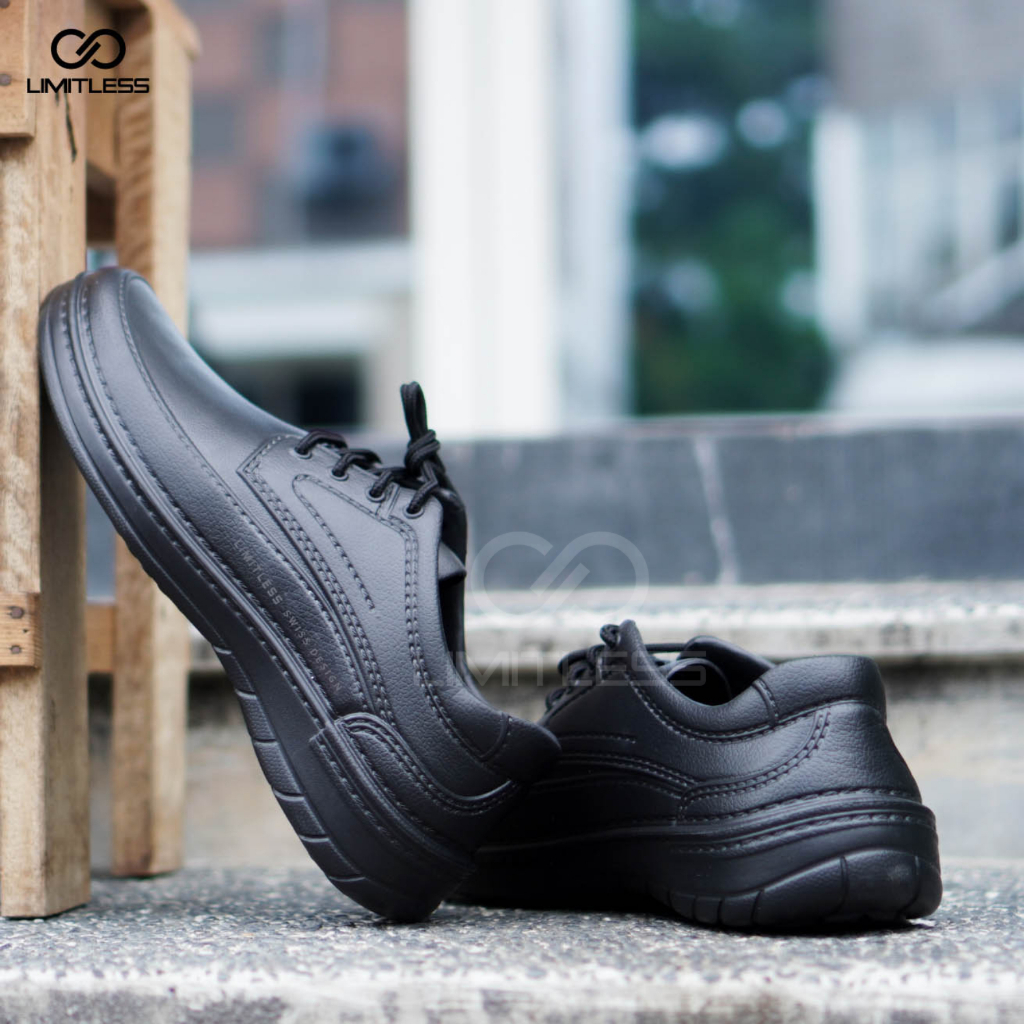 Sepatu Pantofel Pria Kerja Formal CRUZZ Full Black Premium Terbaru Tali Sepatu Cowok Fantofel Kantor Trendy