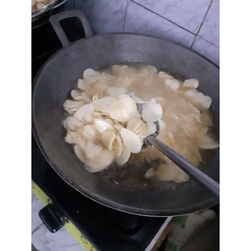 

keripiksingkong 1kg