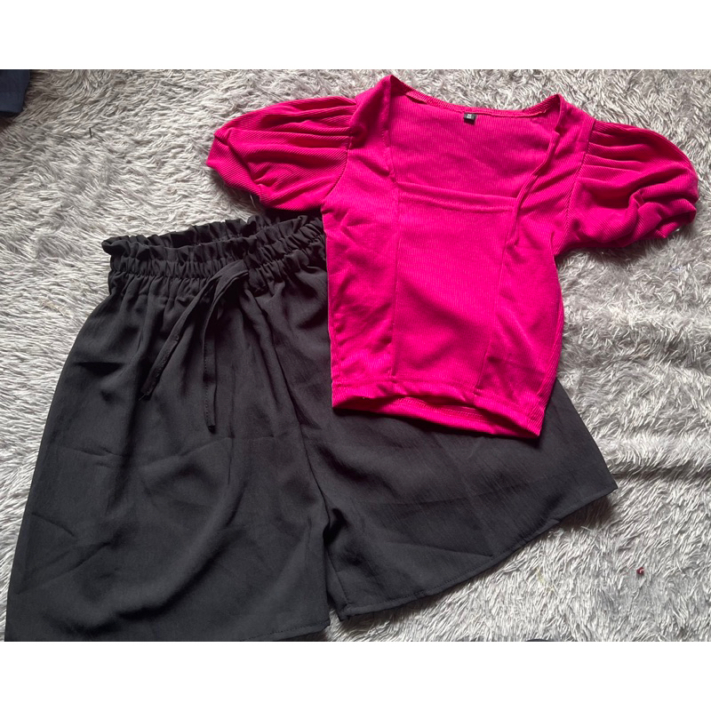 One Set wanita Celana pendek x Velcia