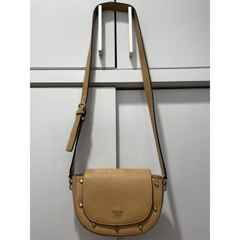 GUESS BAG Sling Pouch Mini Bag Original Brown