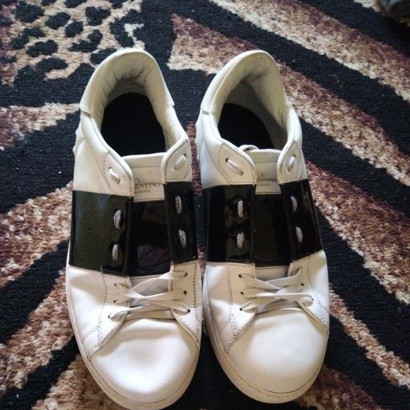 SEPATU VALENTINO GARAVANI ORIGINAL SECOND