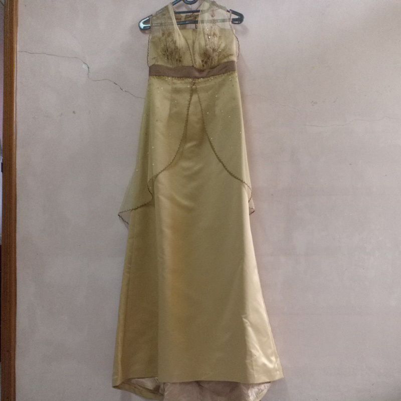 dress pesta gold millenium