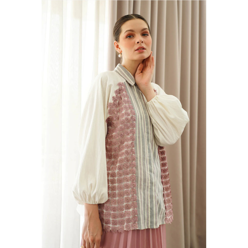 Avara Shirt - White  Benang jarum benangjarum XS S M L XL XXL buttonscarves series voal frozen dream