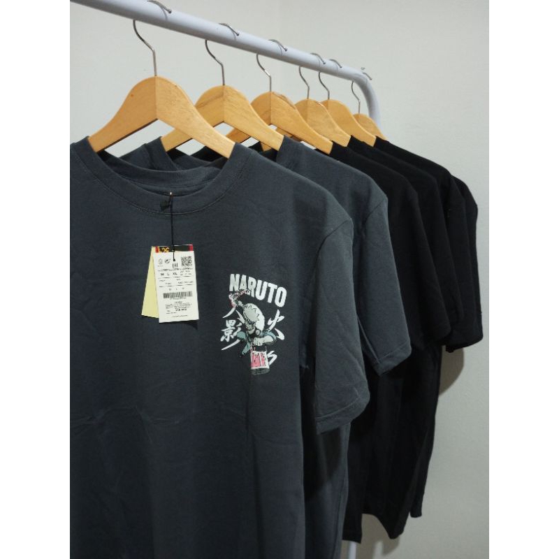 Kaos Pull and Bear Motif Anime Naruto Itachi dan sasuke