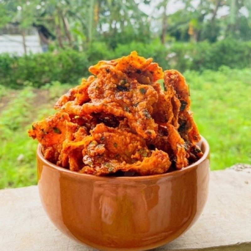 

Keripik Kulit ayam Krispy pedas daun jeruk