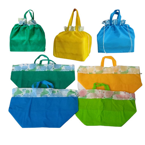 Tas Hajatan Serut 12 Pcs Warna Motif Bunga Uk 20 Cm Goodie Bag Serut Polos Bunga