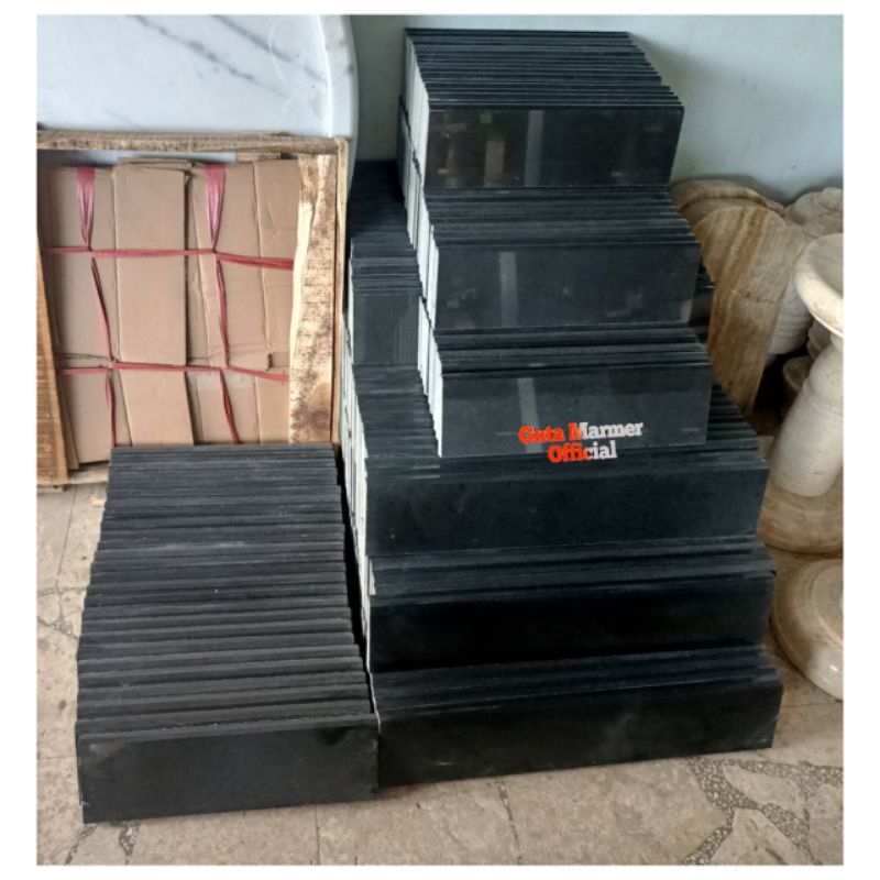 List Dinding Lantai Batu Granit Hitam + Diprofil Glosy
