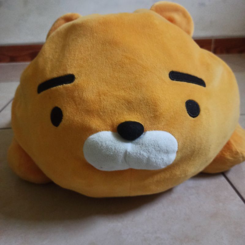 boneka pl ryan kakao friends jumbo