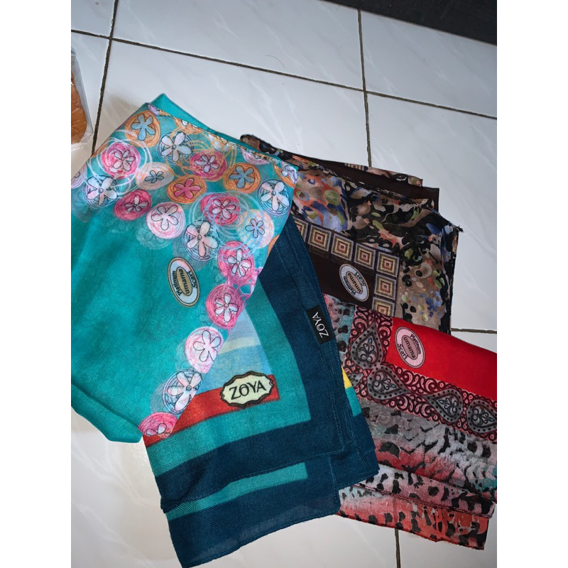 hijab kerudung umama zoya preloved