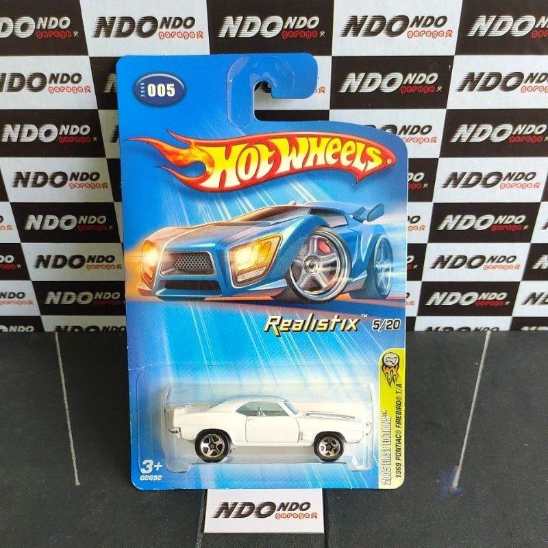 Hot Wheels '69 Pontiac Firebird T/A White - 2005 First Editions