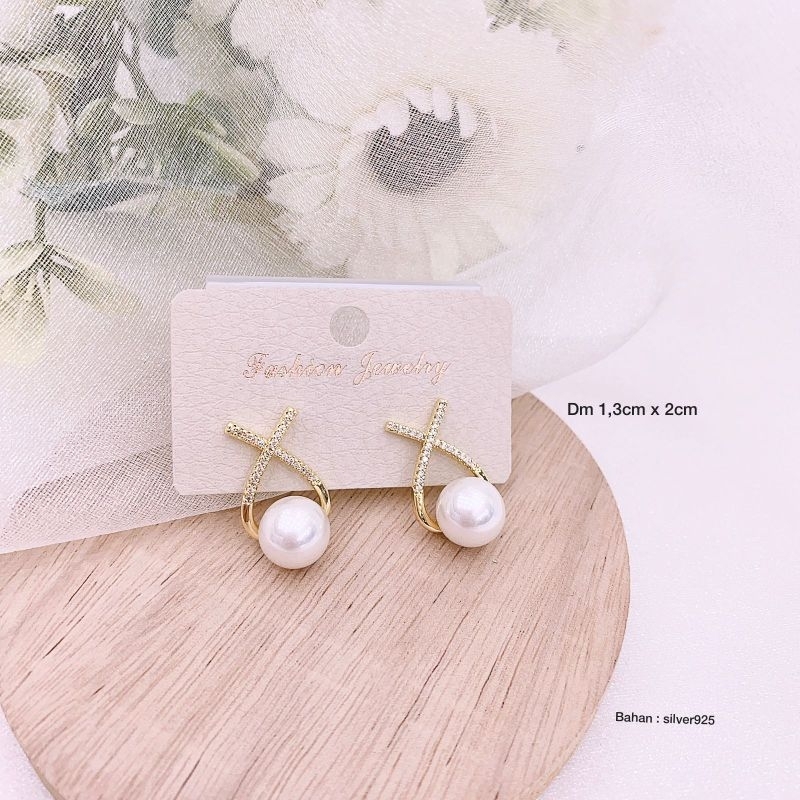 Anting Silver925 perak Anting zircon mata tanam Kilau mirip emas asli Premium Quality  Anti Karat Anti Alergi Earring at035