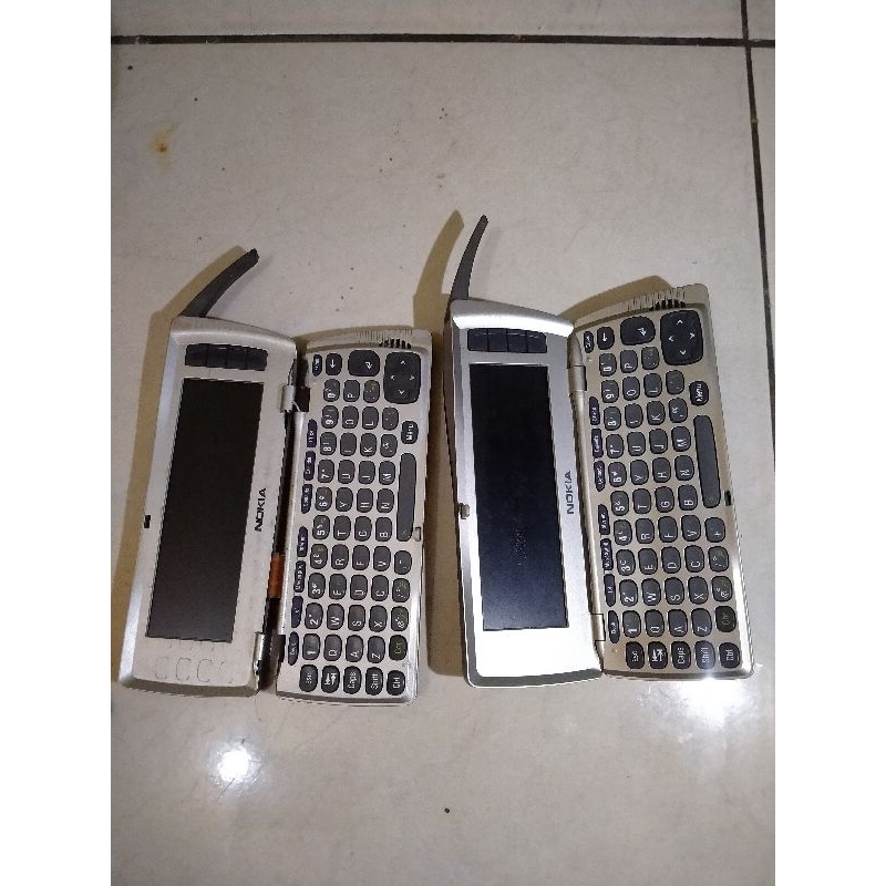 Nokia 9210 Communicator kondisi gambling anggap jual bahan atau untuk koleksi