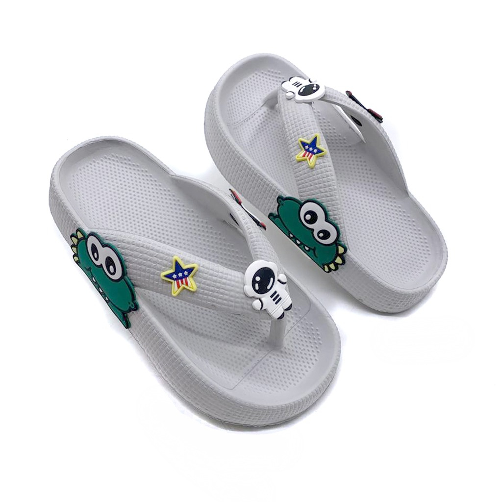 Sandal Anak Laki-Laki Sandal Jepit Bahan Karet Tidak Licin Motif Unik Dan Lucu Terbaru