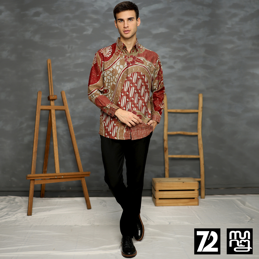 KEMEJA BATIK PRIA LENGAN PANJANG Kemeja Dobby Slimfit Motif Parang Roll Warna Merah Maroon 723160 Cap 72 - Baju Kemeja Atasan Pakaian Setelan Batik Pria Cowok Laki Laki Remaja Keluarga Kantor Lengan Panjang Modern Slimfit Slim Fit Premium Kekinian