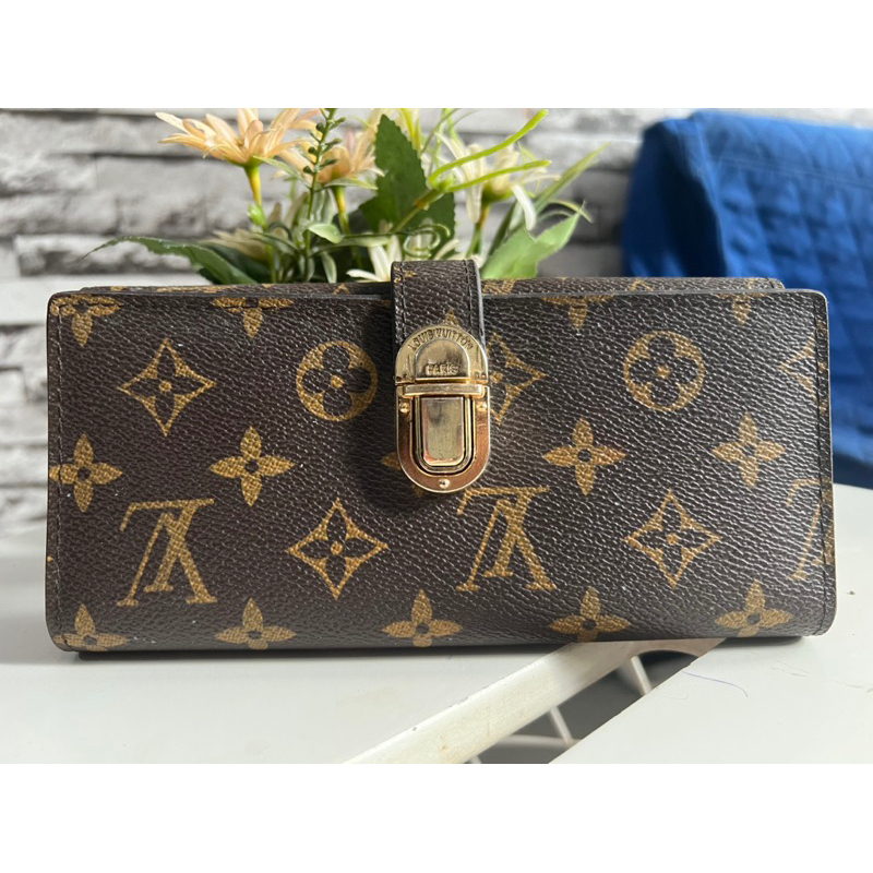 dompet lipat panjang banyak ruang PRELOVED