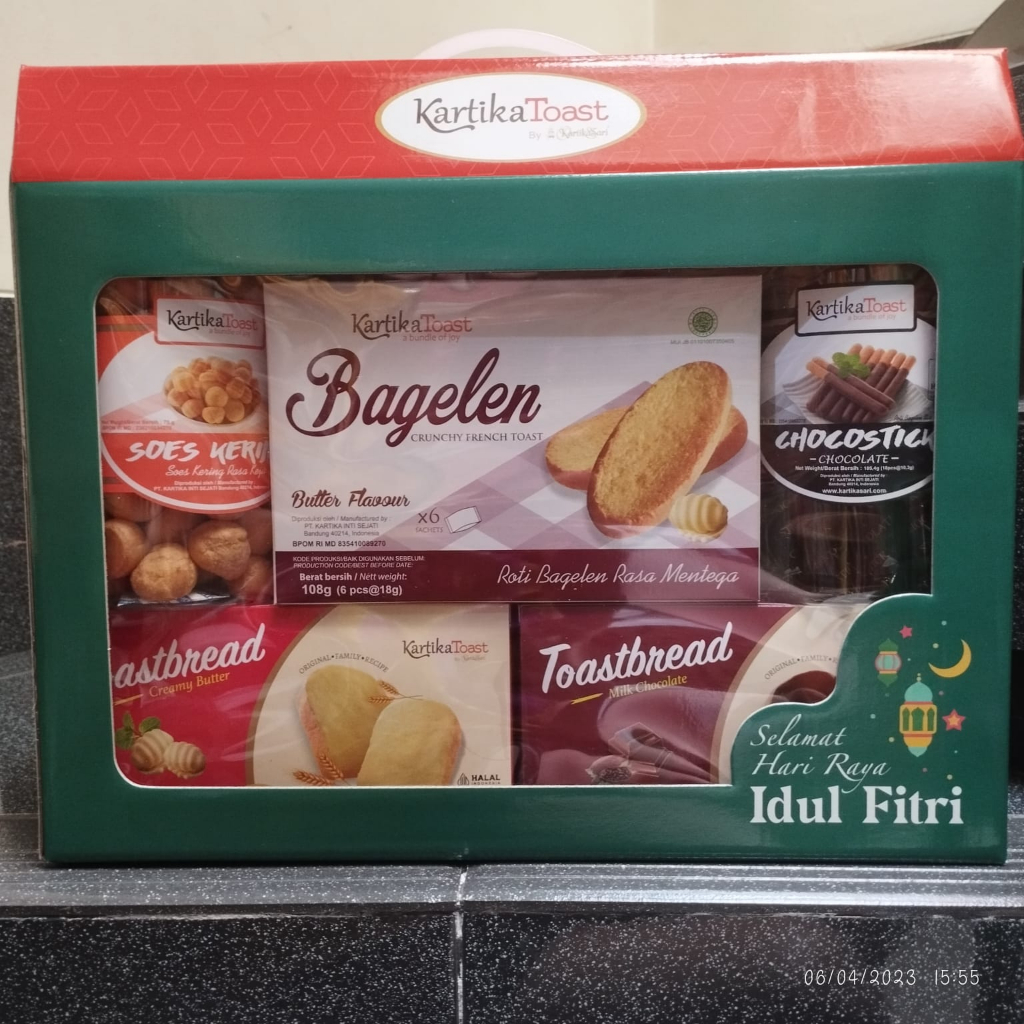 

READY BEKASI 28 DEC 2024 - HAMPERS PREMIUM 5S KARTIKA TOAST BY KARTIKA SARI HAMPER EID MUBARAK NATAL LEBARAN IDUL FITRI RAMADAN CHRISTMAS GIFT PAKET PACKAGE FESTIVE SEASON CNY IMLEK CHINESE NEW YEAR TRADISIONAL ORNAMEN AUTHENTIC ORIGINAL KULINER BAKEMART