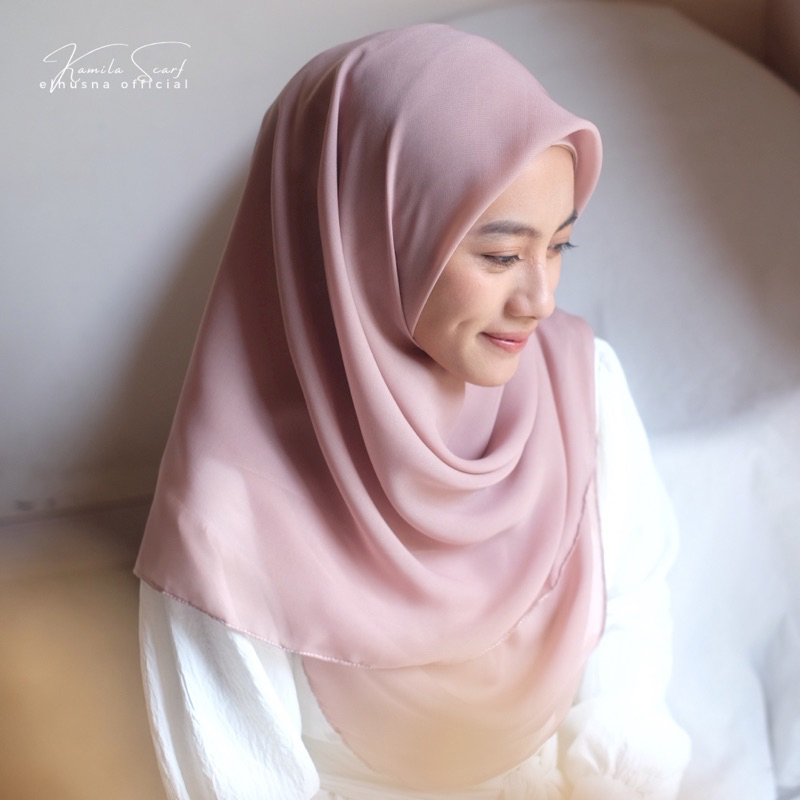 [𝐄𝐥𝐡𝐮𝐬𝐧𝐚] Kamila Scarf / Hijab Malaysia Segiempat Oval/ Curve Malay Pollycatoon Premium / Bawal Curve