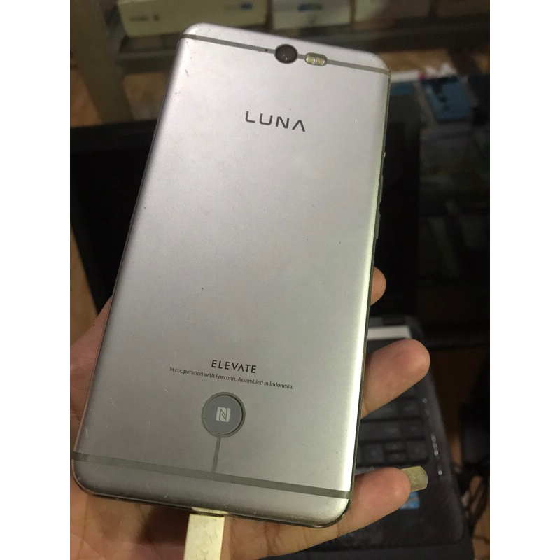 Mesin Luna V55c Ram 3/64gb jaringan 4G / minus bahan, baca deskripsi