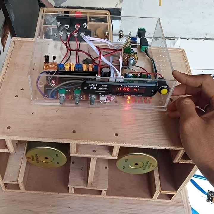 AMPLIFIER STEREO + SUBWOOFER LENGKAP TONE CONTROL 12V DC - 24V DC