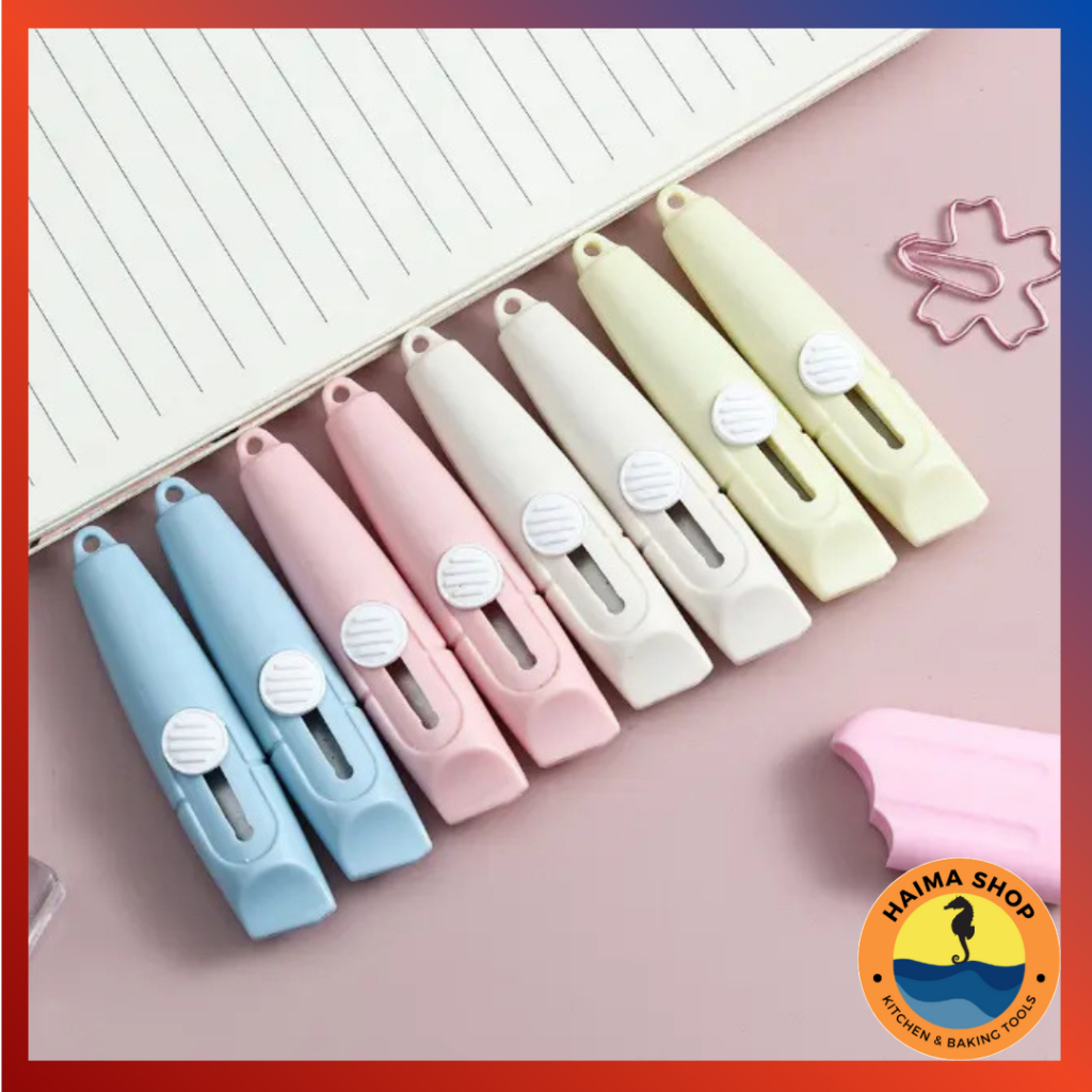 

Cutter Mini Karakter Seruling Cutter Mini Lucu Travelling Multifungsi / Pisau Kecil Portabel Lucu