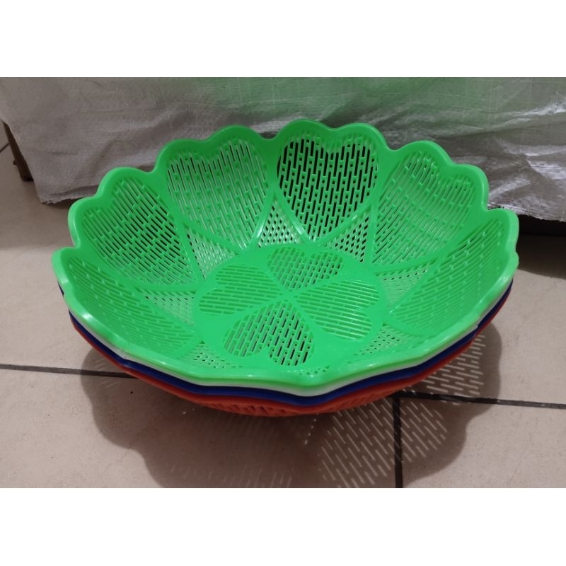 keranjang buah plastik bulat /pc