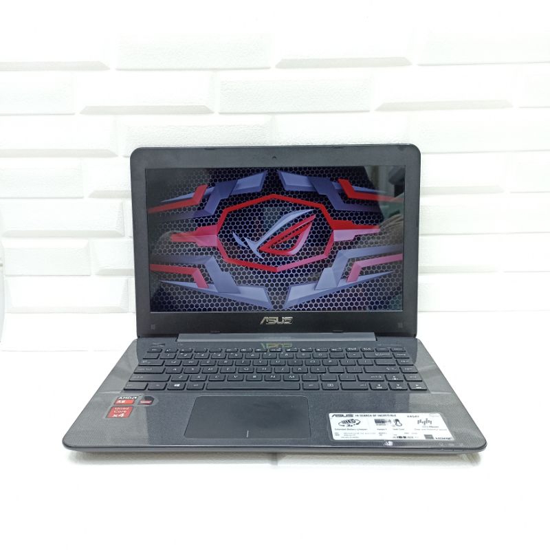 LAPTOP ASUS X455YA AMD A8-7410 RAM 8GB HDD 1TB