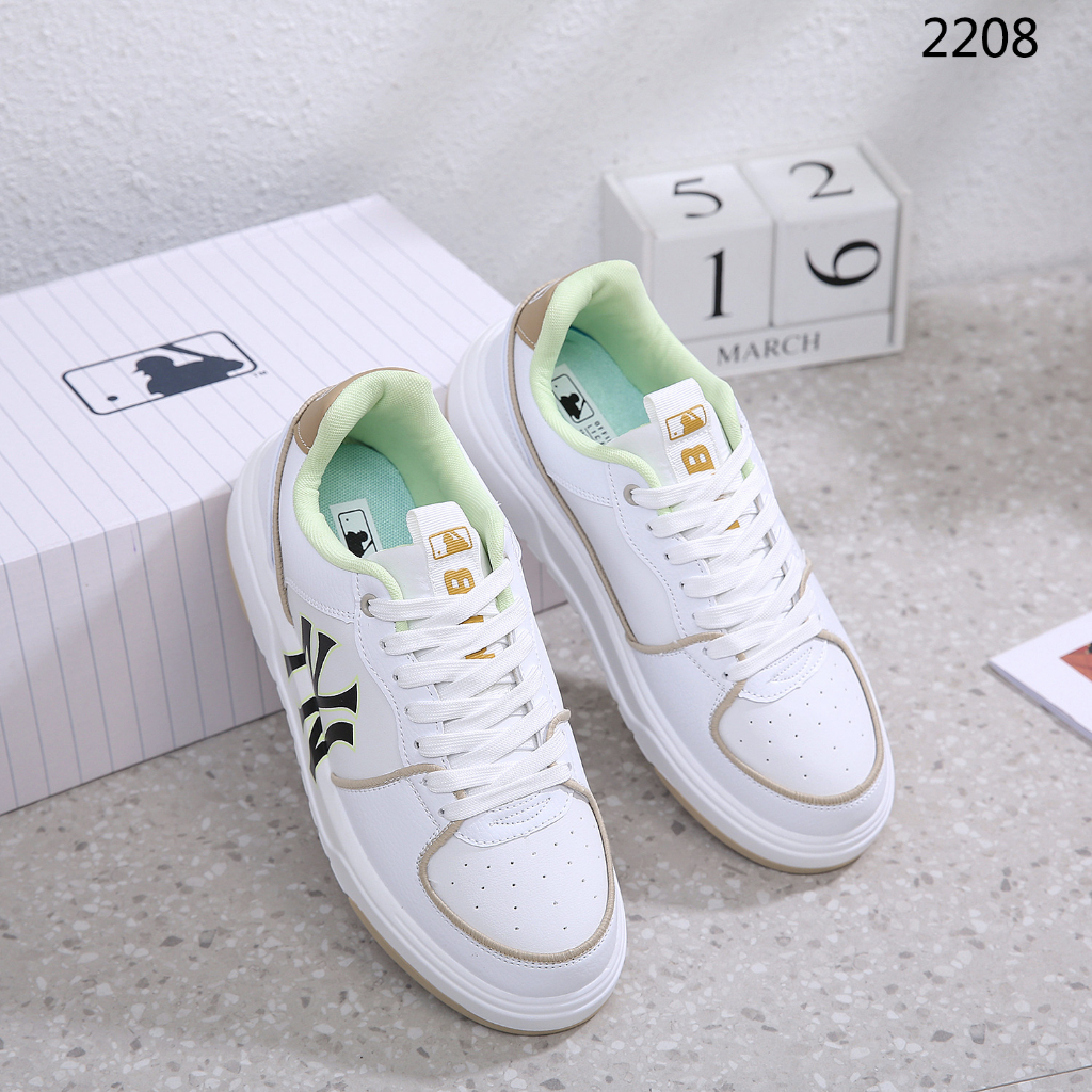 Men Sneaker 2208