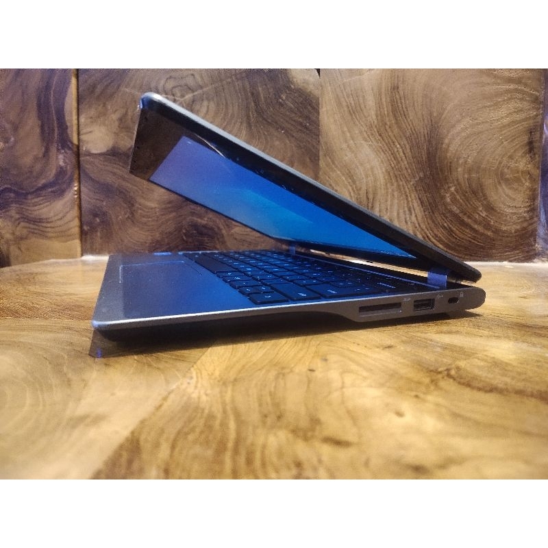 Leptop Acer Cromebook C740 4/128ssd  Free mous