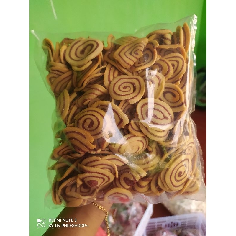 

KUPING GAJAH COKLAT GURIH RENYAH SNACK CAMILAN ENAL MURAH 400gr MAKANAN RINGAN JADUL