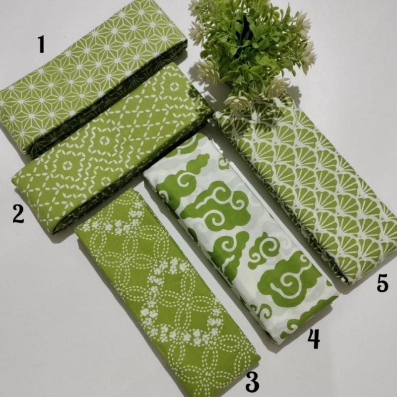 Kain Batik Hijau Pupus Batik Cap Hijau Pupus Kain Batik Cap Halus Bahan Batik Cap Kain Batik Cap Gar