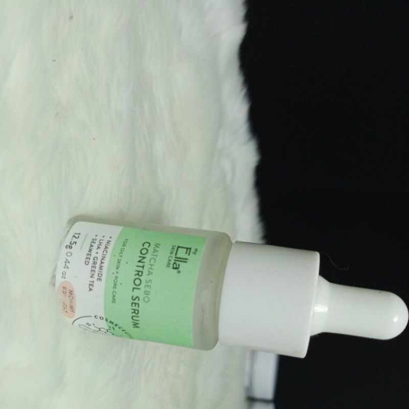 ella serum matcha sebo
