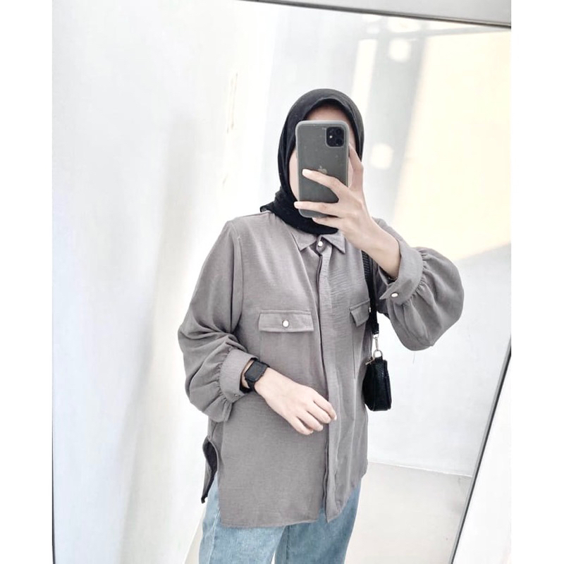 Kemeja Polos Oversize Wanita Crinkle Akrflow Karina Blouse Lengan Panjang Full Kancing Hidup Saku Dua