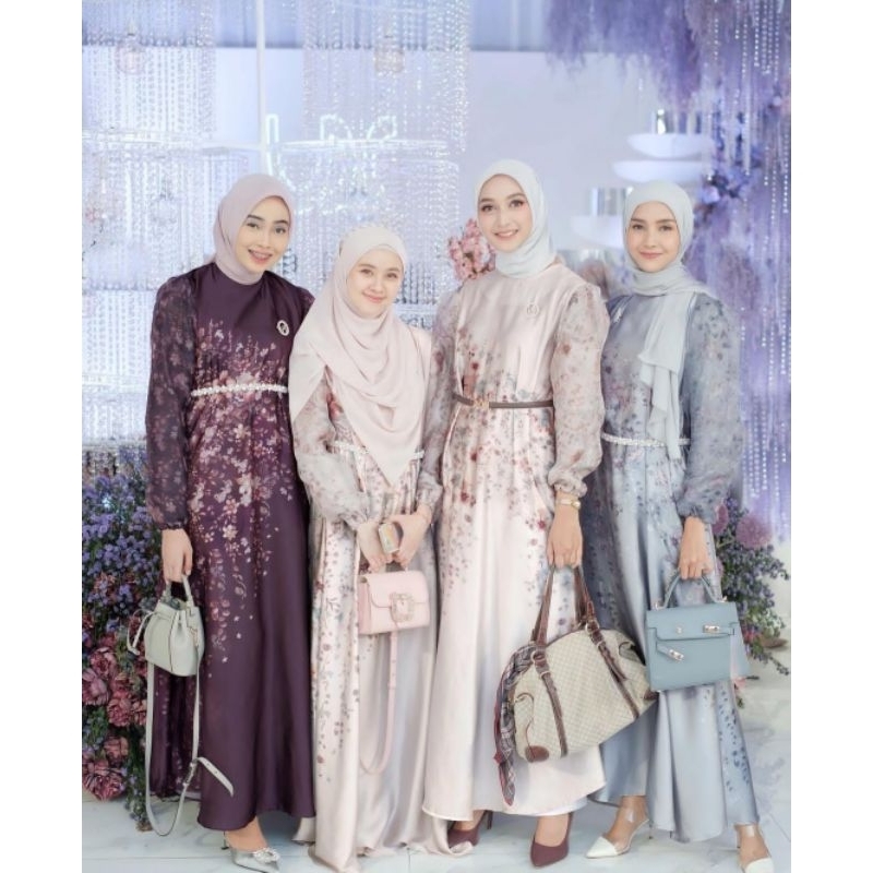 LALUNA SIGNATURE DRESS BY VANILLARAYA