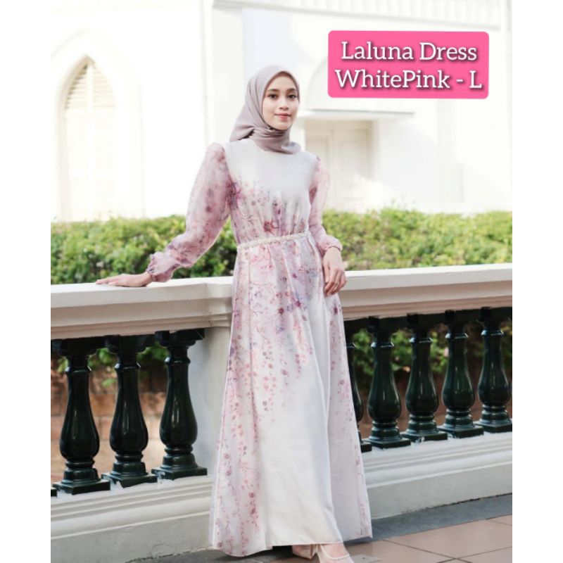 LALUNA SIGNATURE DRESS Vanilla Hijab