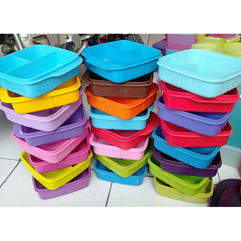 kotak makan lolytup tanpa tutup Tupperware second