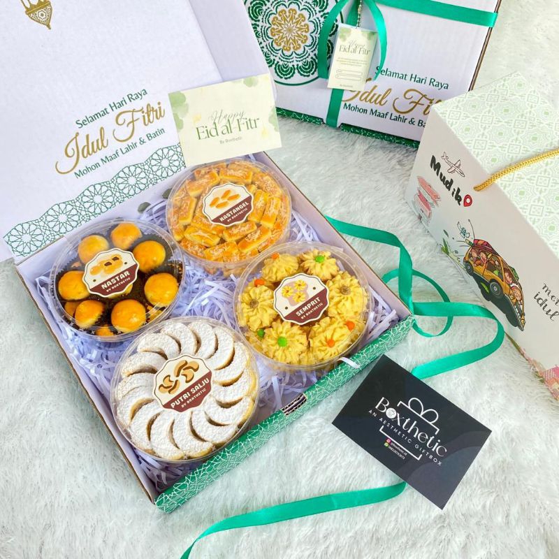 

Hampers Paket Gift Ramadan Lebaran Idul Fitri Cowo Cewe