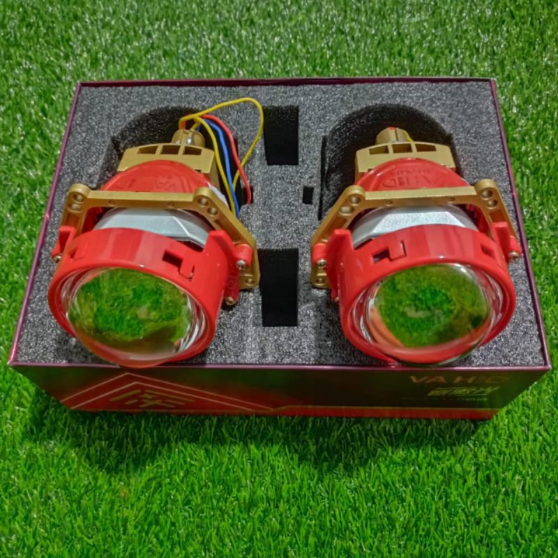 VAHID E10 SURPASS 3INC LAMPU PROJECTOR MOBIL/MOTOR