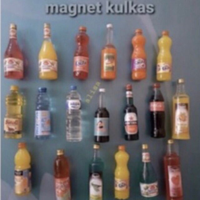 Magnet kulkas miniatur
