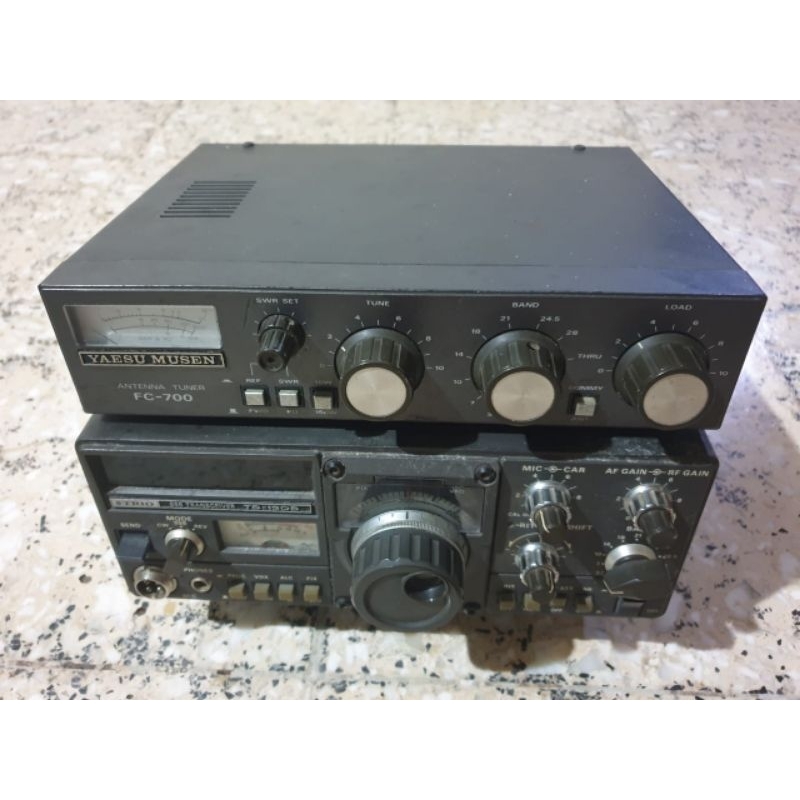 Trio TS-130S dan YAESU MUSEN FC-700