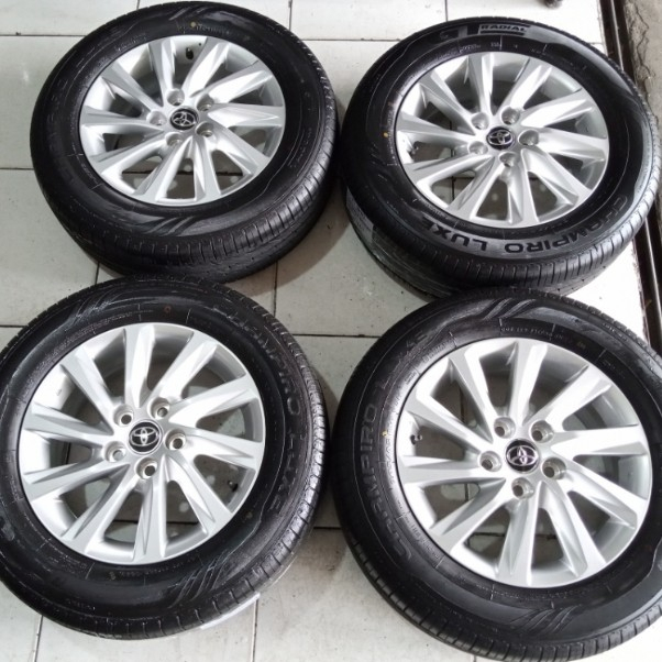 Velg Mobil Bekas STD INOVA ZENIX R16 Lebar 6 Lubang 5 ET 40 BAN 205 65 R16