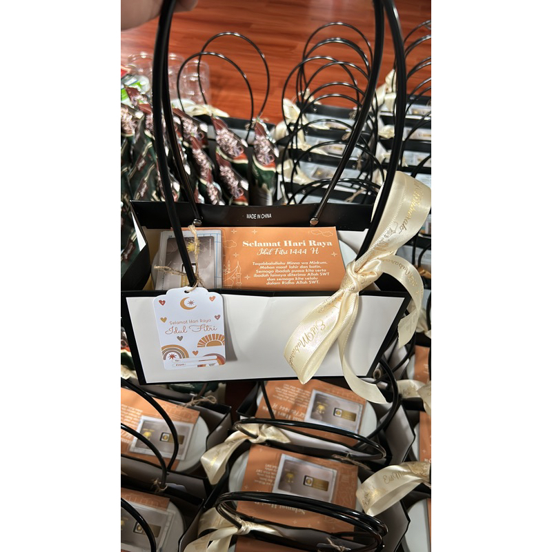 

Hampers Hantaran Parsel Lebaran Ied Fitri Ramadhan 2023