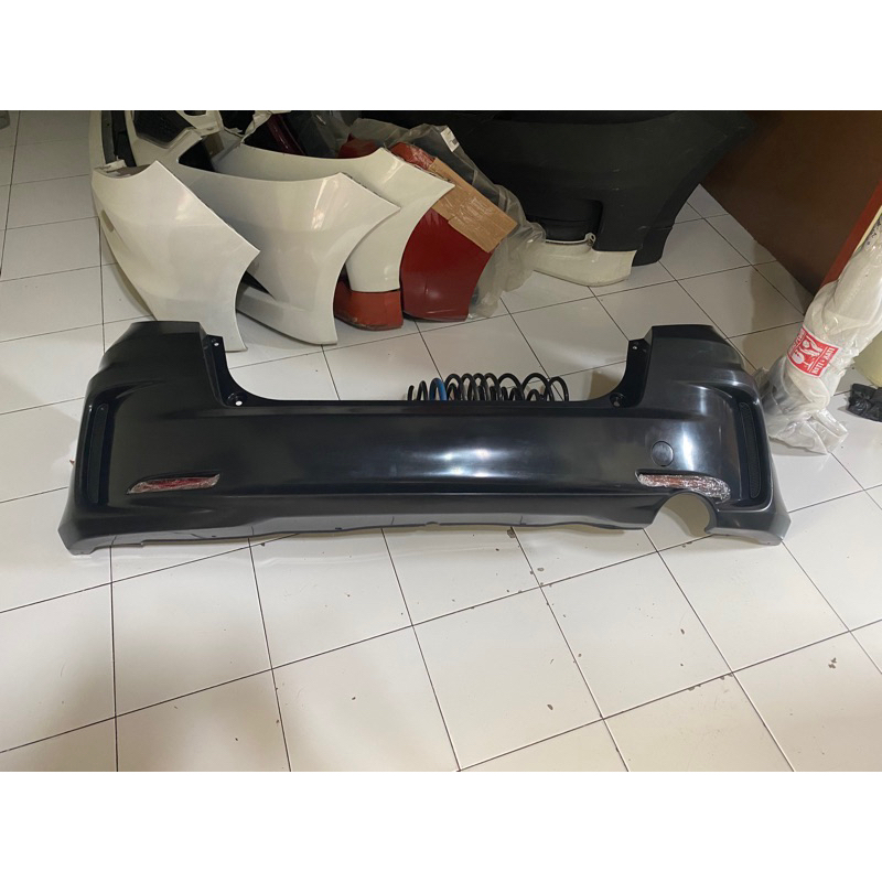 bemper jazz rs mmc set isian belakang